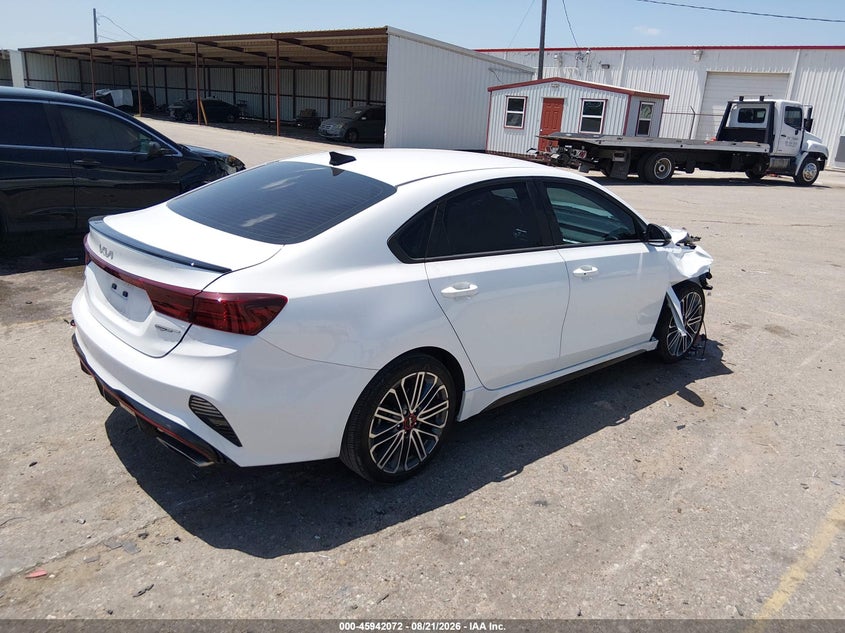 2023 KIA FORTE auction photo 4