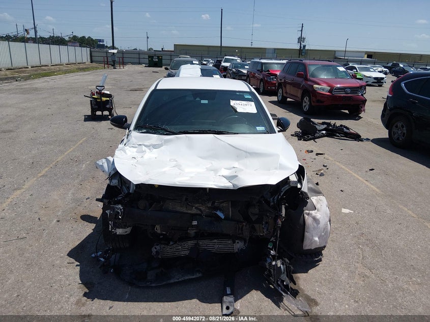 2023 KIA FORTE auction photo 6