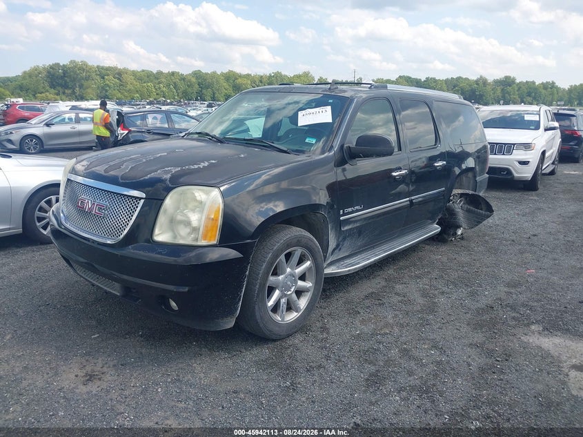 2007 GMC YUKON XL 1500 auction photo 2