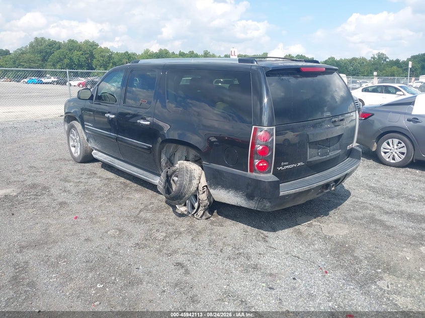 2007 GMC YUKON XL 1500 auction photo 3