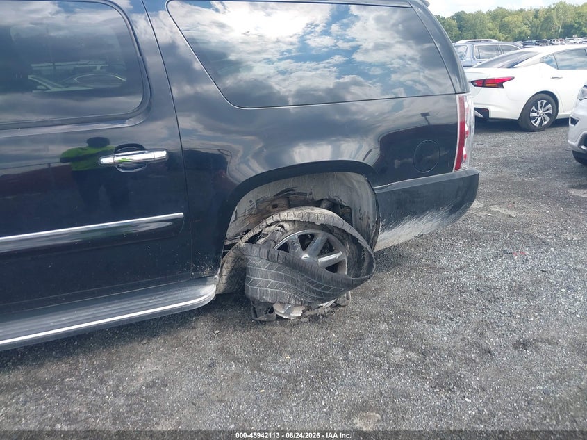 2007 GMC YUKON XL 1500 auction photo 6