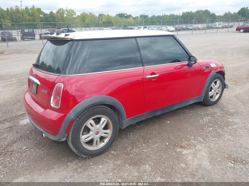 2006 MINI COOPER auction photo 4
