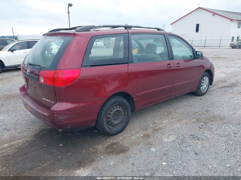 2007 TOYOTA SIENNA auction photo 4