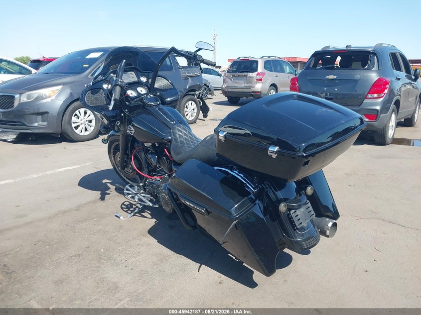 2016 HARLEY-DAVIDSON FLTRX auction photo 3