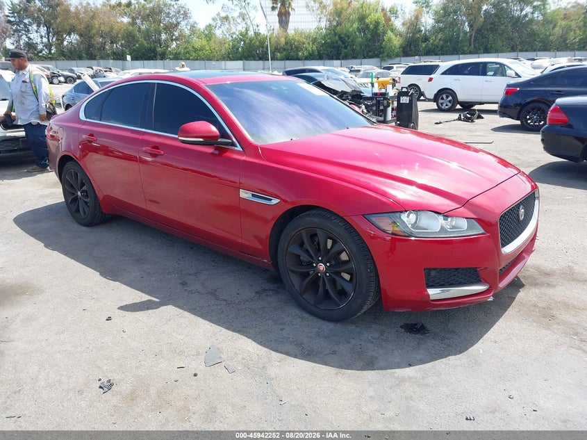2017 JAGUAR XF SEDAN 2.0L I-4 DI, DOHC, VVT, TURBO, 180HP