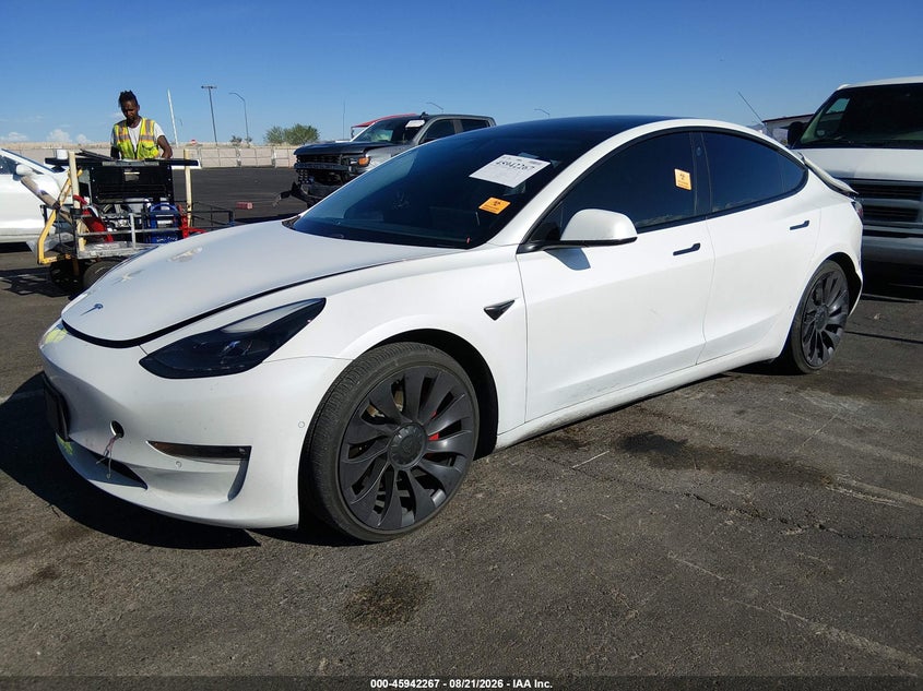 2021 Tesla Model 3, Right Side, IAAI, VIN 5YJ3E1EC7MF879303 — photo 2