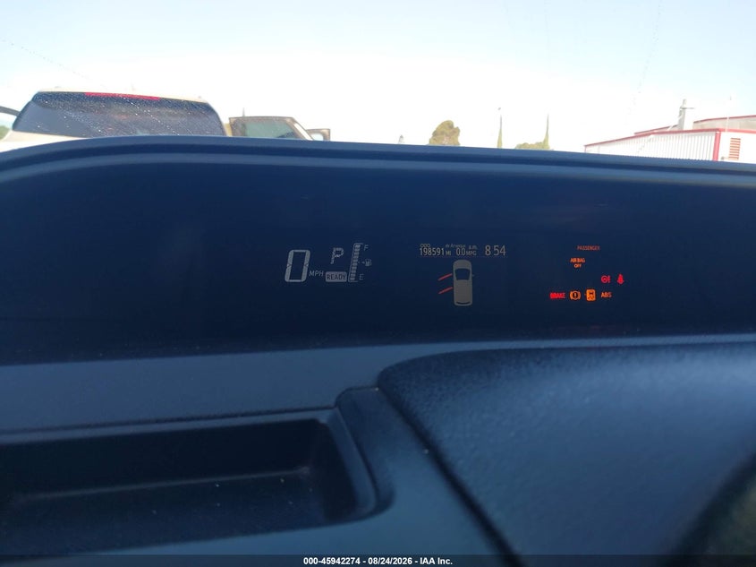 2015 TOYOTA PRIUS C auction photo 7