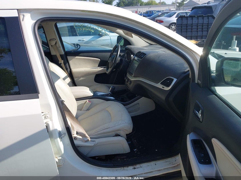 2013 DODGE JOURNEY auction photo 5