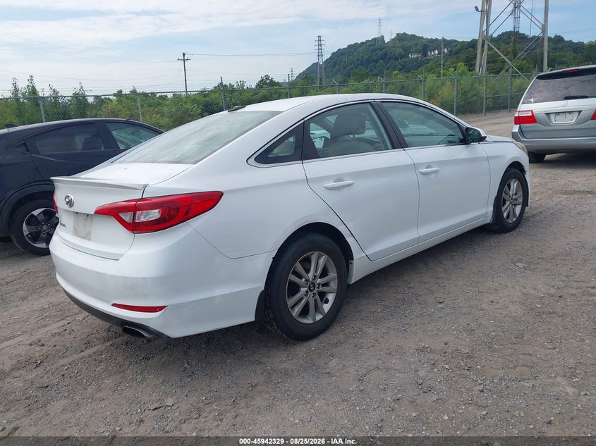 2016 HYUNDAI SONATA auction photo 4