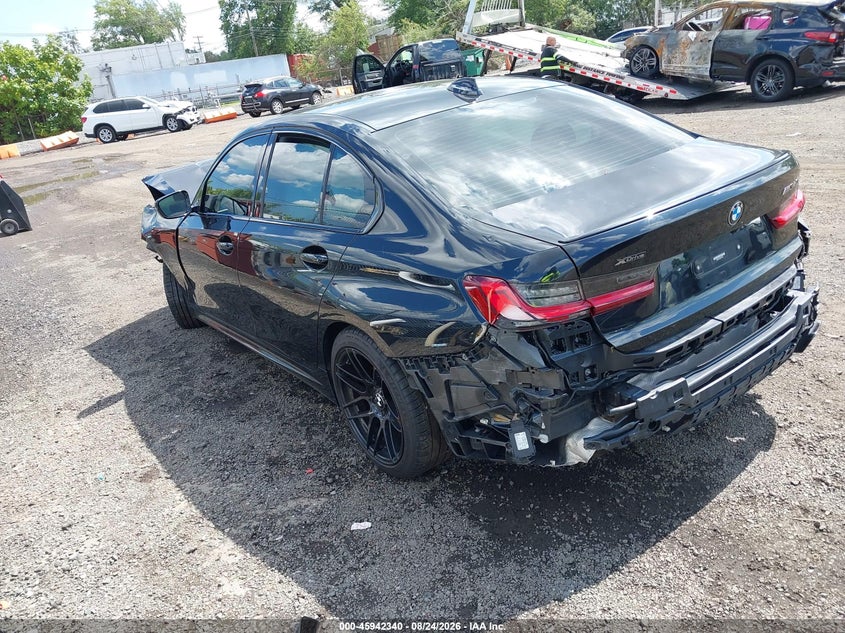 2022 BMW M340I auction photo 3