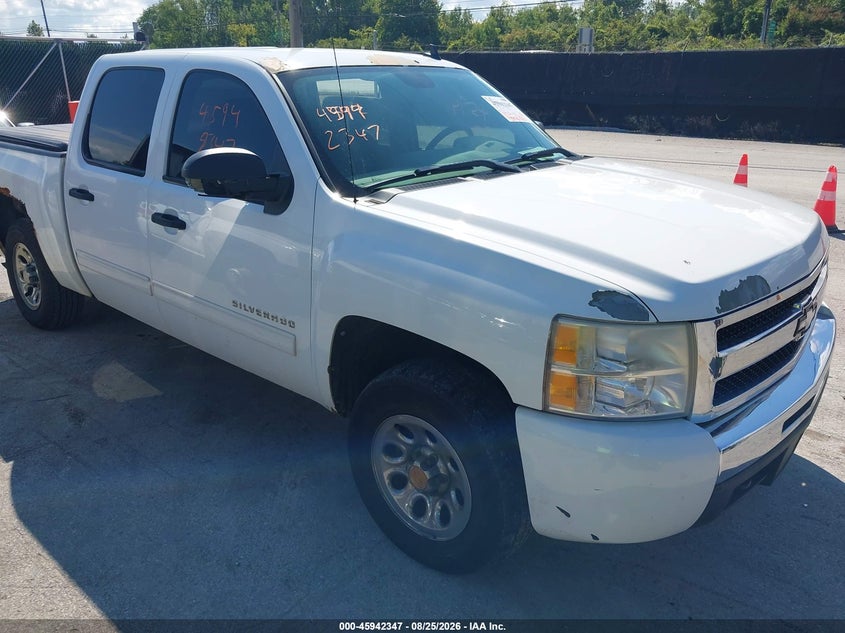 2011 CHEVROLET SILVERADO 1500 auction photo 1