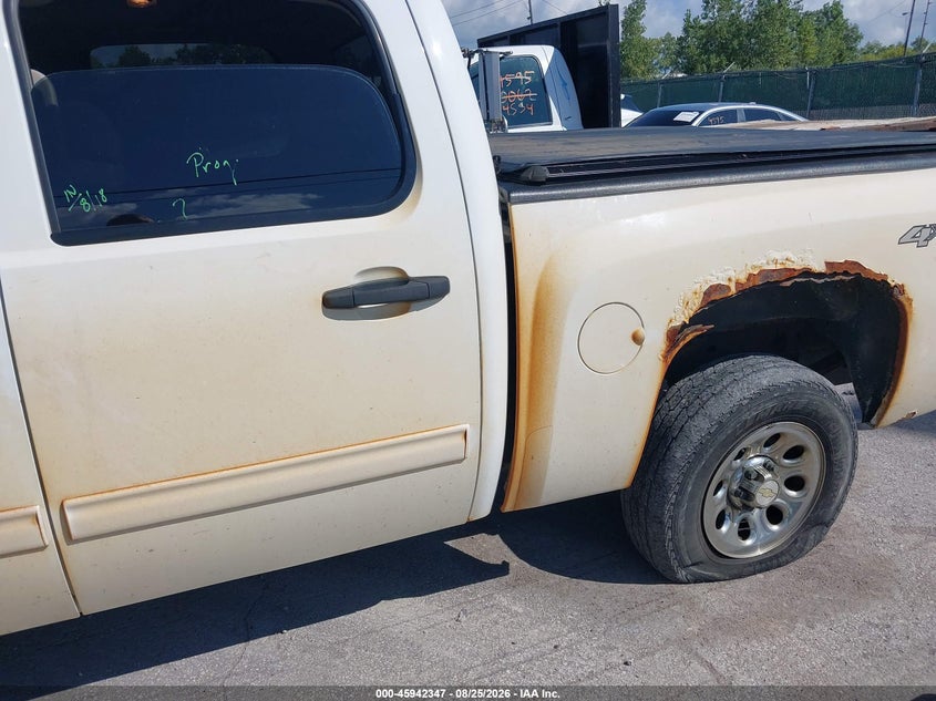 2011 CHEVROLET SILVERADO 1500 auction photo 6