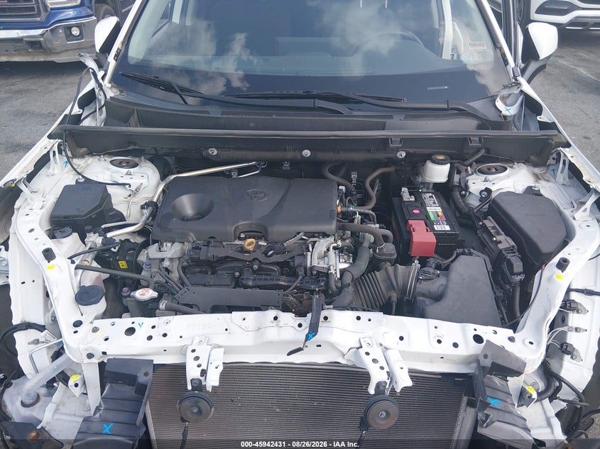 TOYOTA RAV4 - zdjęcie 10
