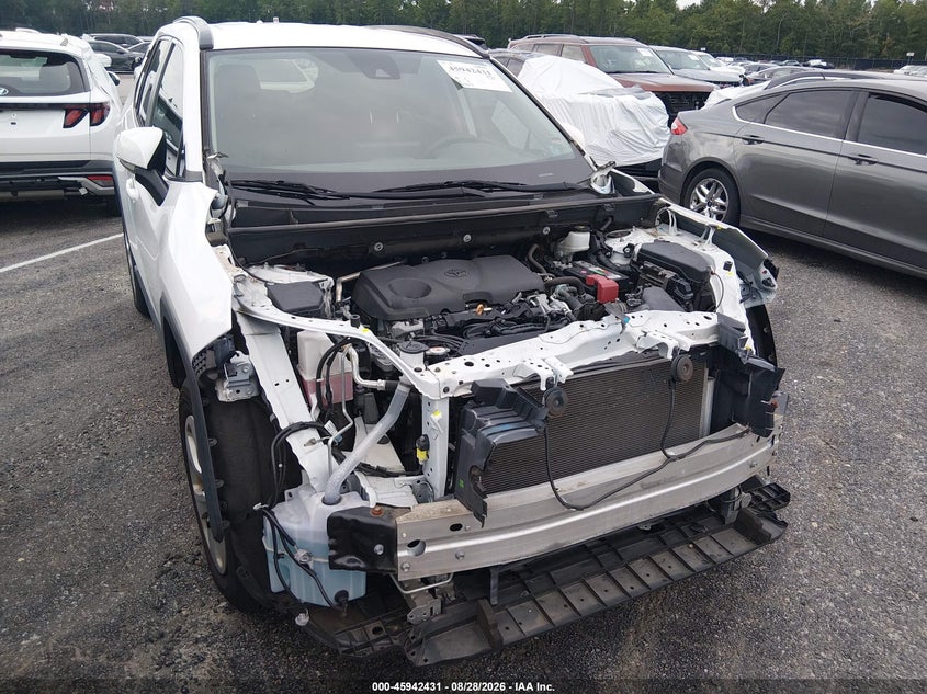 TOYOTA RAV4 - zdjęcie 6