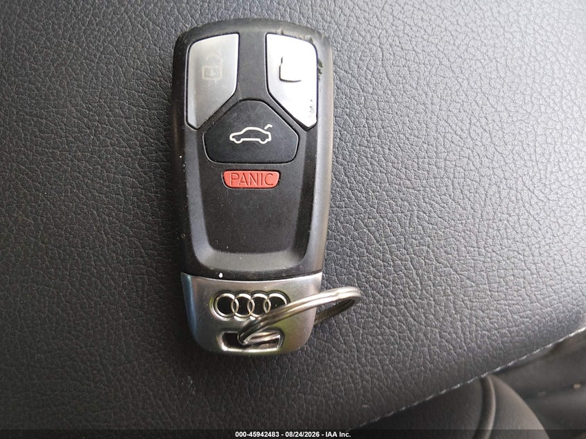 AUDI A4 - zdjęcie 11