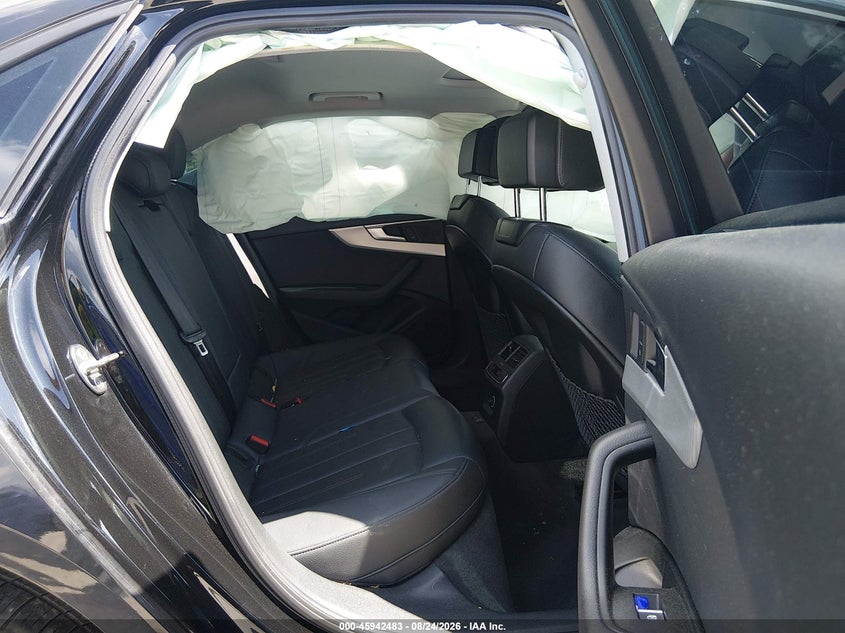 AUDI A4 - zdjęcie 8