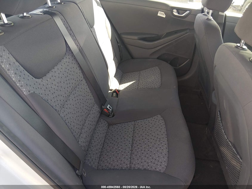 HYUNDAI IONIQ HYBRID 2018 VIN KMHC65LC1JU099982
