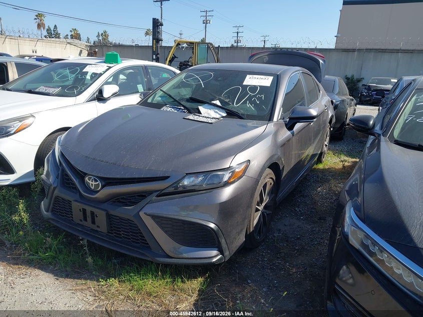 2024 TOYOTA CAMRY auction photo 2
