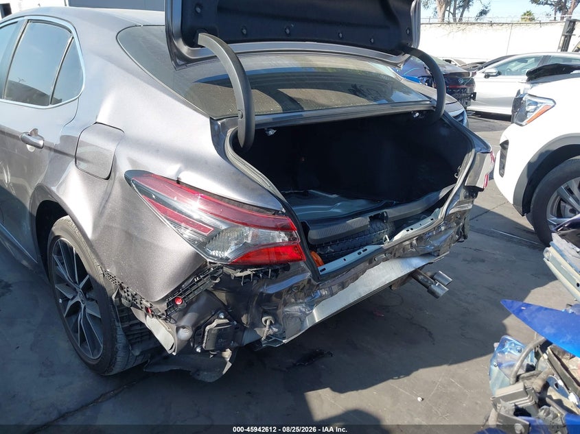 2024 TOYOTA CAMRY auction photo 6