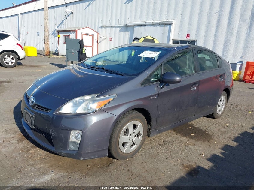 2011 Toyota Prius, Left Side, IAAI, VIN JTDKN3DU9B5314745 — photo 2