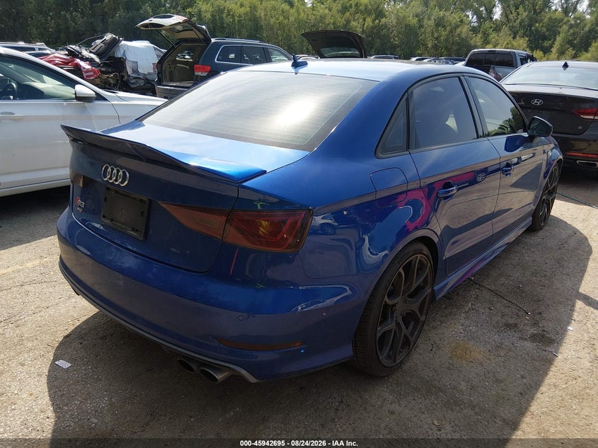 AUDI S3 - zdjęcie 4