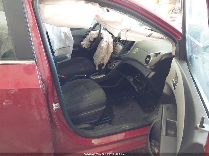 2016 CHEVROLET SONIC LT AUTO · Фото 5
