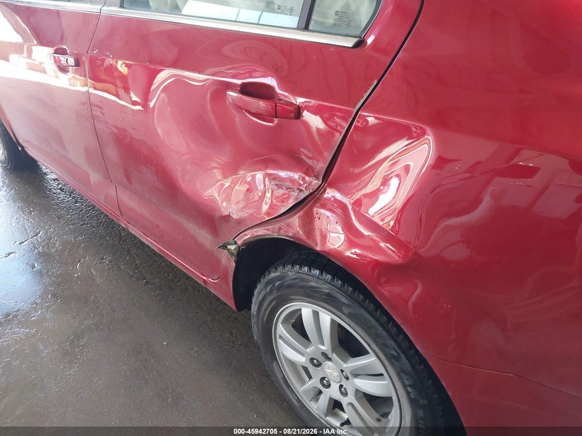 2016 CHEVROLET SONIC LT AUTO · Фото 6