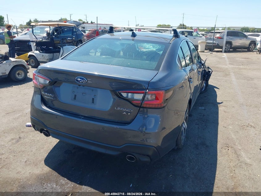 2022 SUBARU LEGACY auction photo 4