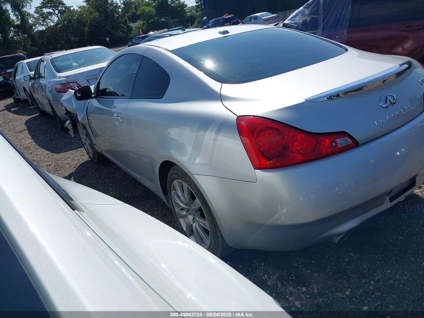 2009 INFINITI G37X auction photo 3