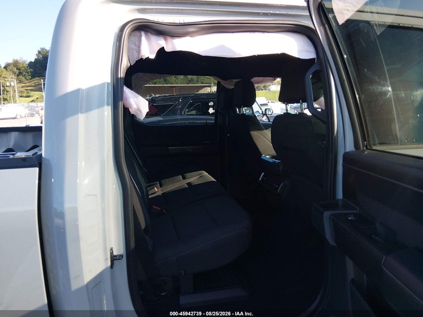 2023 FORD F-150 XLT · Фото 8