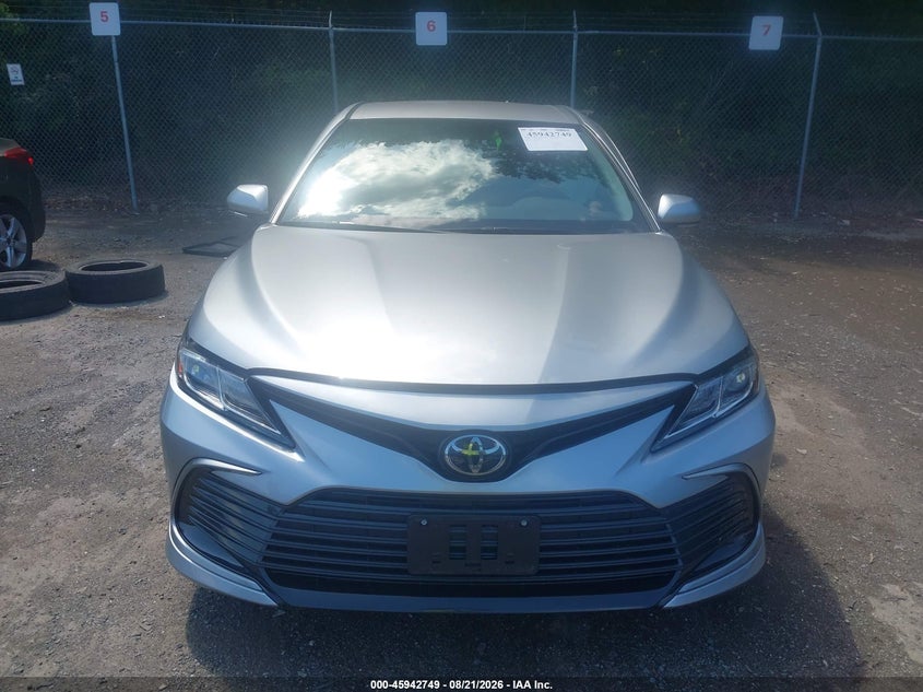 TOYOTA CAMRY - zdjęcie 12