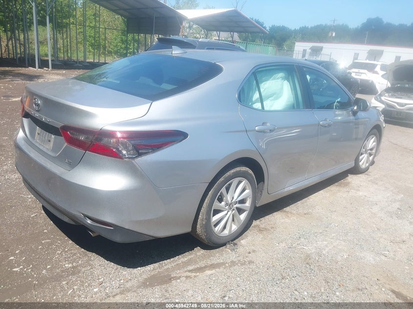 TOYOTA CAMRY - zdjęcie 4