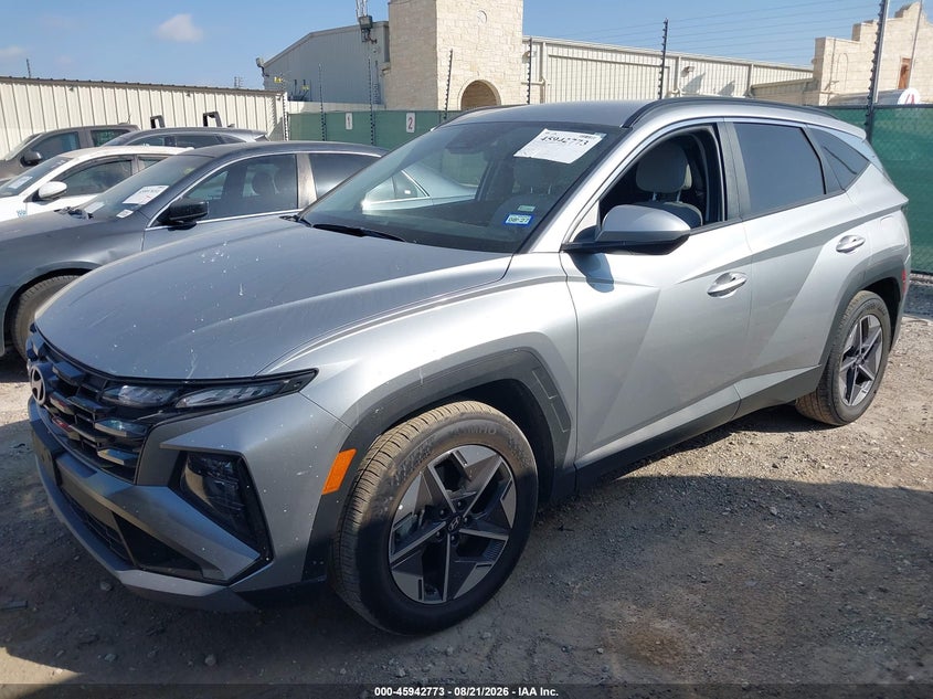 2026 Hyundai Tucson, Rear, IAAI, VIN 5NMJB3DE2TH612694 — photo 2