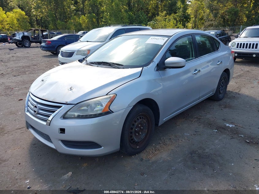 2014 Nissan Sentra, Normal Wear & Tear, IAAI, VIN 3N1AB7AP4EY208286 — photo 2