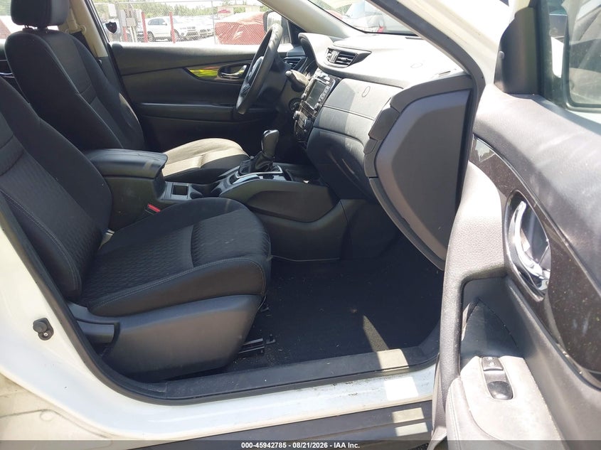 2018 NISSAN ROGUE auction photo 5