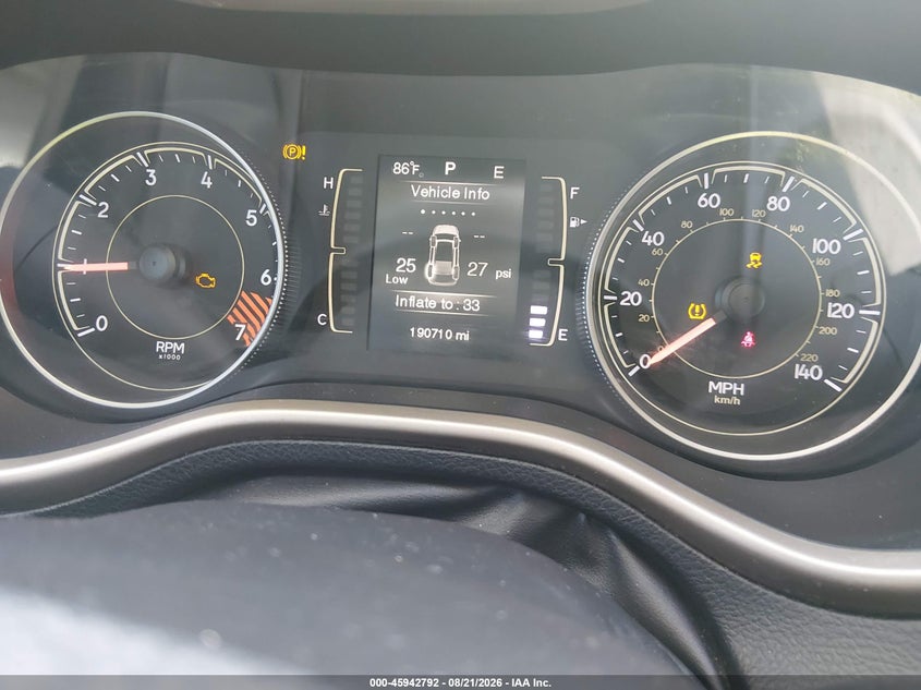 2014 JEEP CHEROKEE auction photo 7