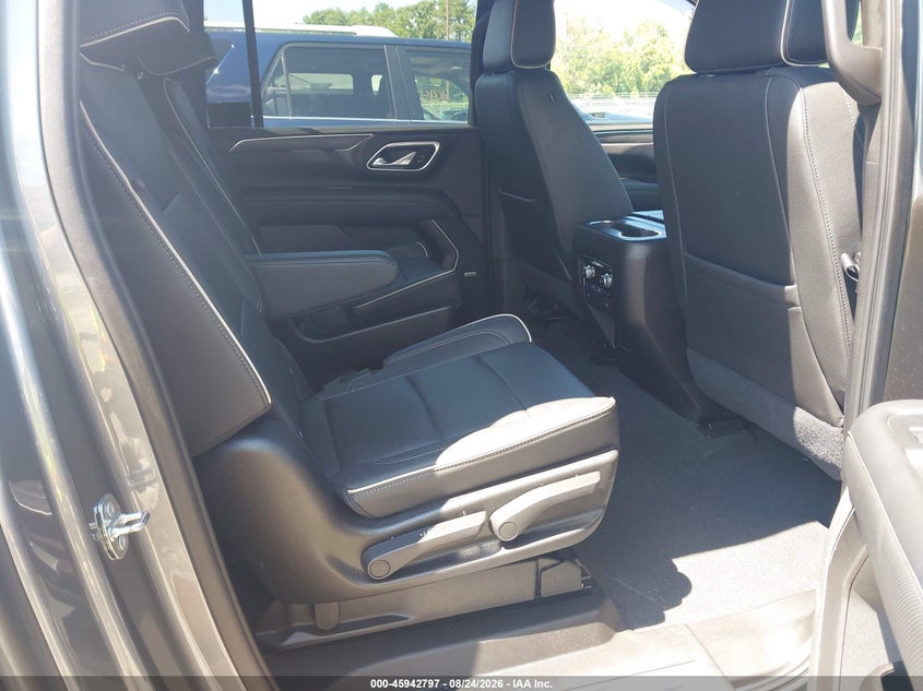 GMC YUKON XL 2021 VIN 1GKS2GKD8MR233240