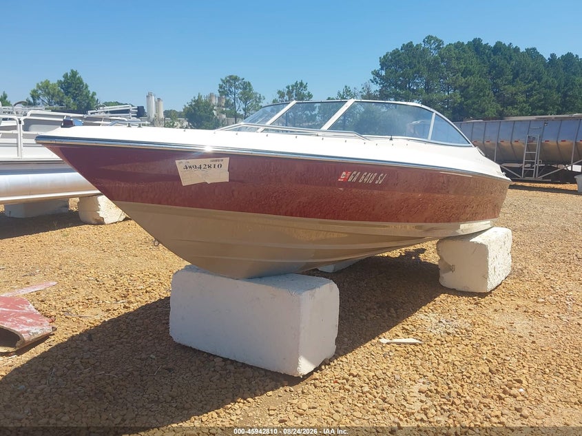 1997 MAXUM 20' auction photo 2