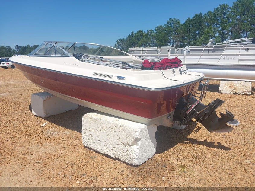 1997 MAXUM 20' auction photo 3