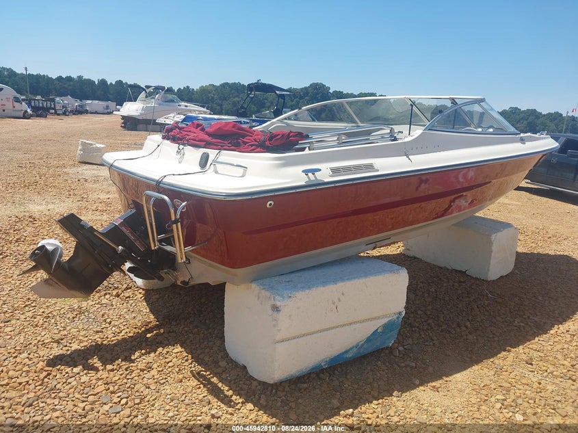 1997 MAXUM 20' auction photo 4