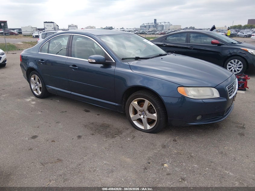 2008 VOLVO S80 — zdjęcie z aukcji