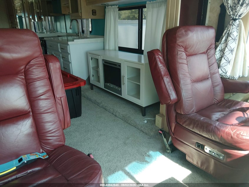 1998 SPARTAN MOTORS MOTORHOME auction photo 8