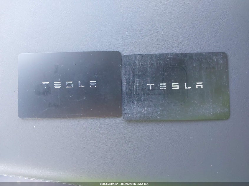 TESLA MODEL Y - zdjęcie 11