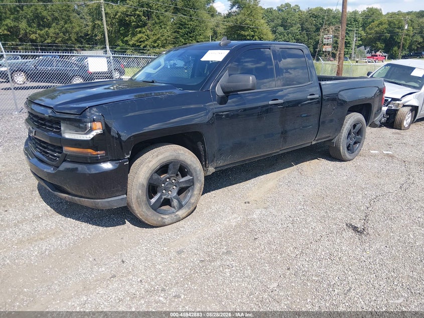 2017 Chevrolet Silverado, По колу, IAAI, VIN 1GCRCNEC8HZ347226 — фото 2