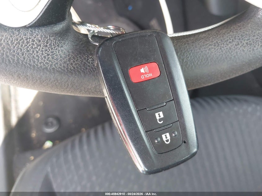 TOYOTA PRIUS - zdjęcie 11