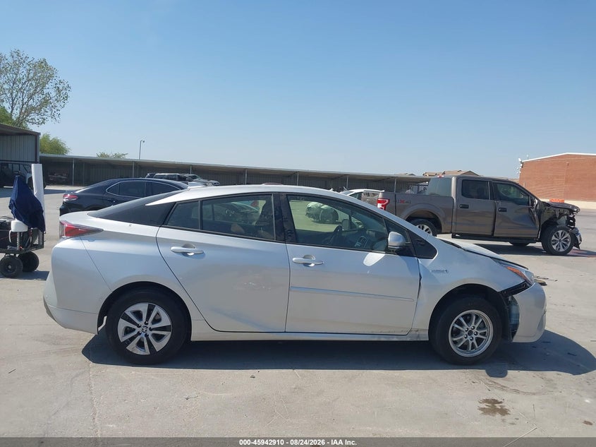 TOYOTA PRIUS - zdjęcie 14