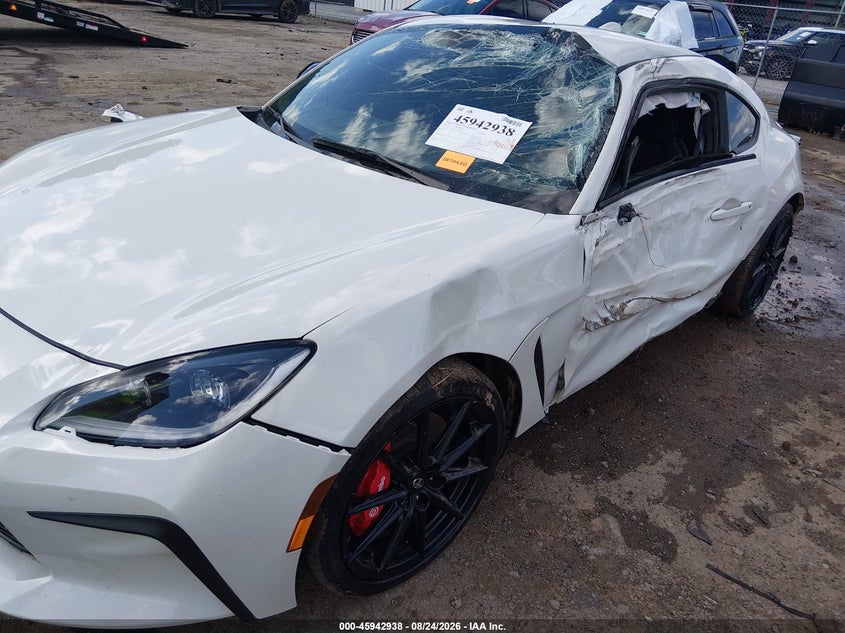 TOYOTA GR86 2025 VIN JF1ZNBE19S9758509