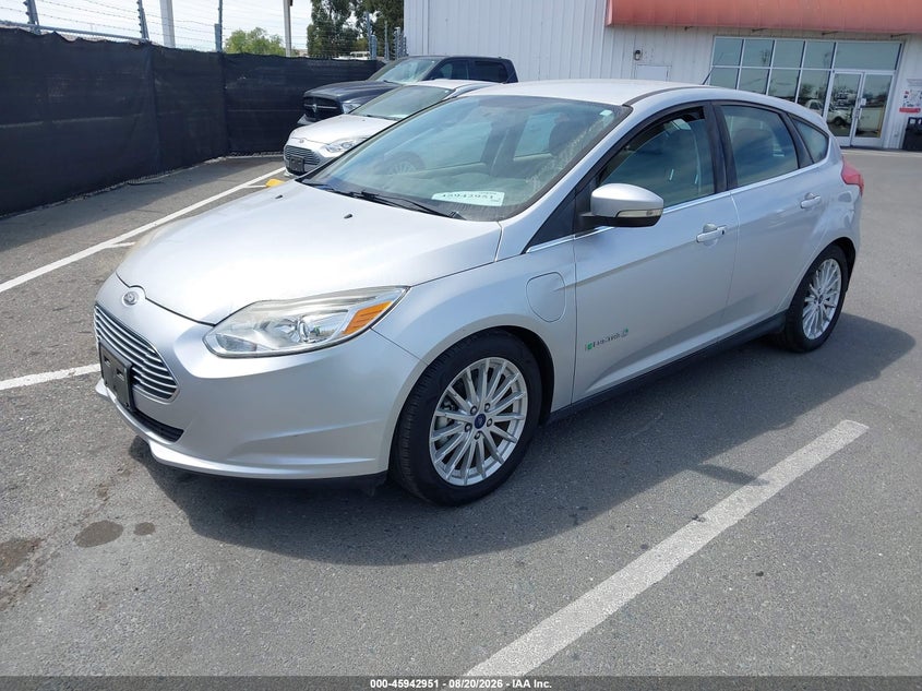 Vin: 1fadp3r47jl296144, lot: 46442123, ford focus electric 20182
