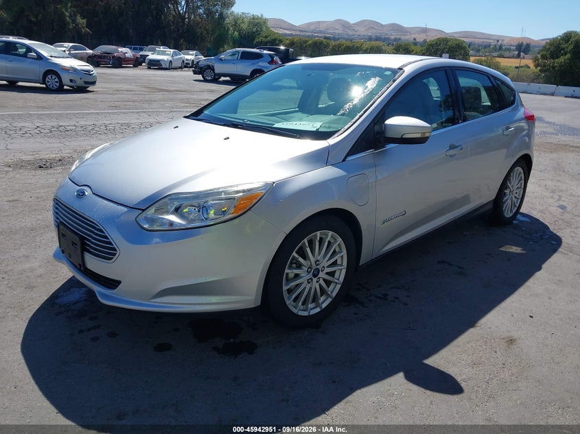 Vin: 1fadp3r47jl296144, lot: 46442123, ford focus electric 20182