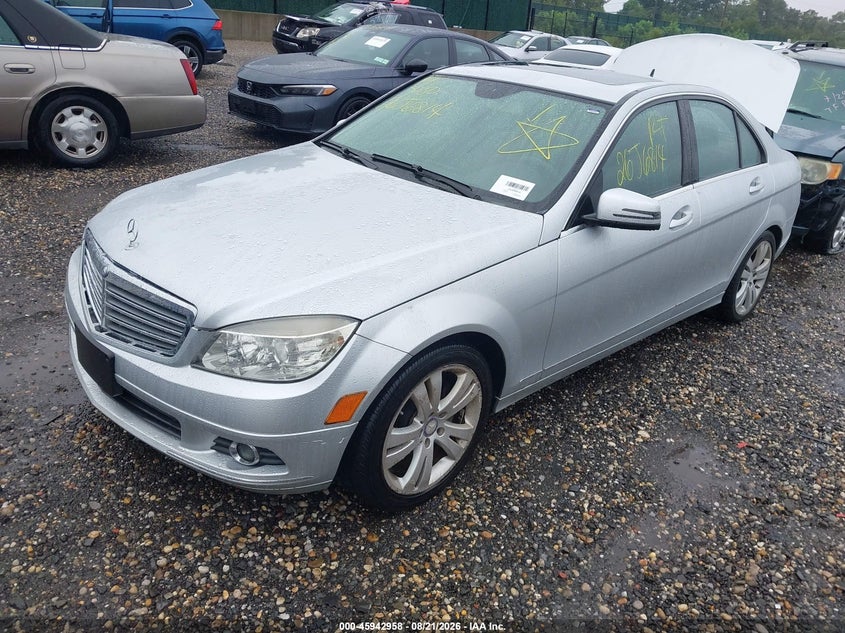 2011 Mercedes-Benz C 300 Luxury 4Matic/Sport 4Matic, Front & Rear, IAAI, VIN WDDGF8BB6BR147048 — photo 2